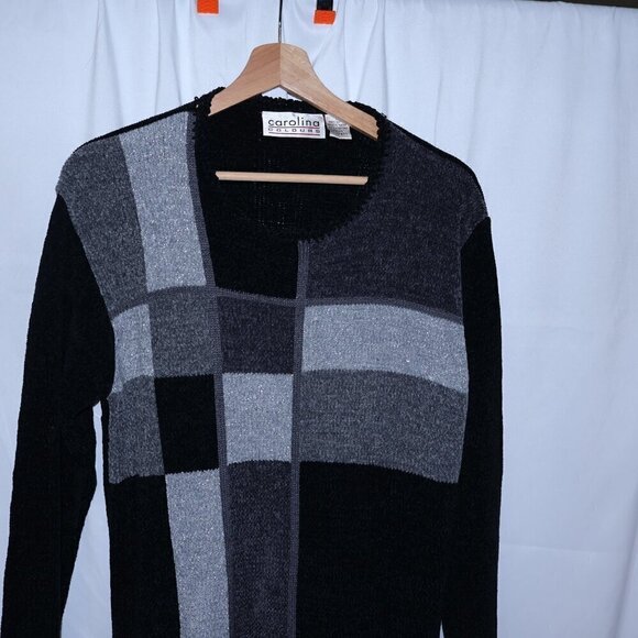 Carolina Colors Black Silver Gray Sweater Size Medium Acrylic - Picture 11 of 16